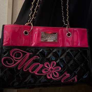 [레어] MARS 퀼팅 체인 토트백 에나멜 블랙