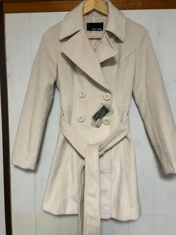 미사용 새상품 CECIL Mc BEE 세실 맥비 코트