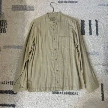 M 사이즈 베이지 긴팔 셔츠