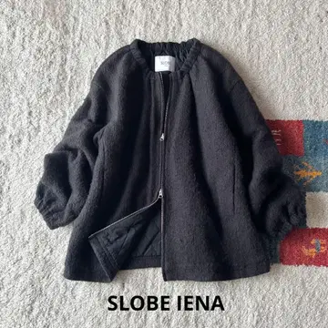 슬로브 이에나 크루넥 개더 블루종 블랙 아우터