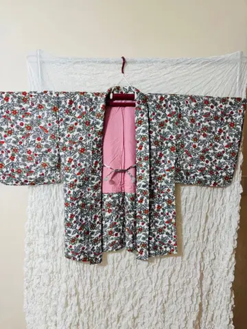 꽃무늬 겉옷 핑크 안쪽 레트로한