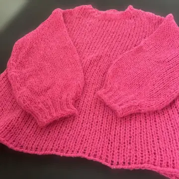 핑크 긴팔 니트 스웨터