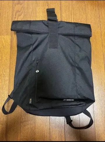 YAKPAK 블랙 백팩 롤탑