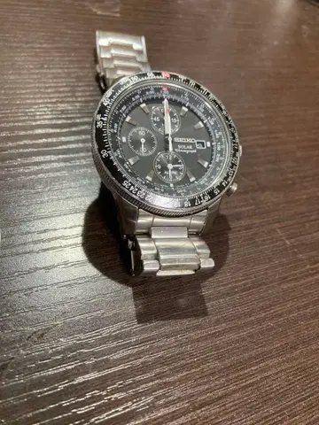 SEIKO 솔라 크로노그래프 손목시계