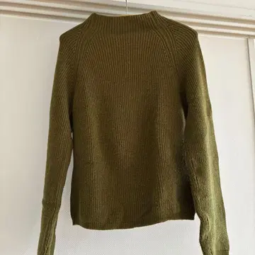 마가렛호웰 니트 스웨터