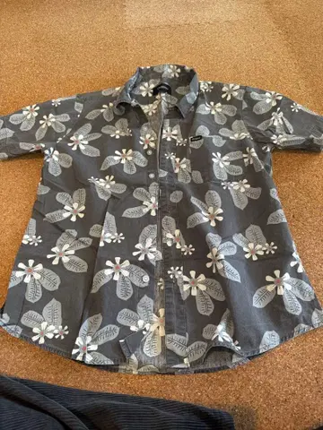 Brixton 플라워 무늬 반팔 하와이안 셔츠 M