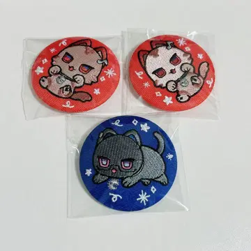 IMPACT 랜덤 자수 캔뱃지 아카이코 쿠로이코