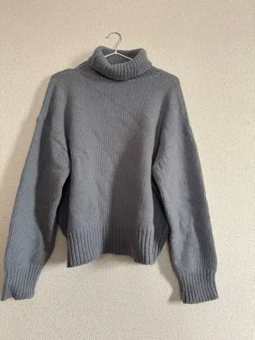 한국 모헤어 혼방 니트 블루 그레이