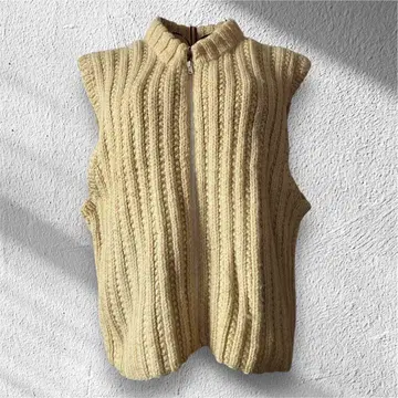 [레어] 아이보리 니트 베스트 집업 구제 의류풍 두꺼운 원단 핸드메이드풍