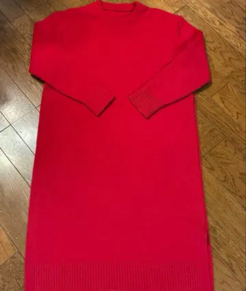 MUSE 레드 롱 니트