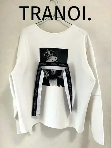 TRANOI Back Face 2WAY ZIP 맨투맨 블루종 화이트