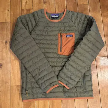 Patagonia 사이런트 다운 크루 S