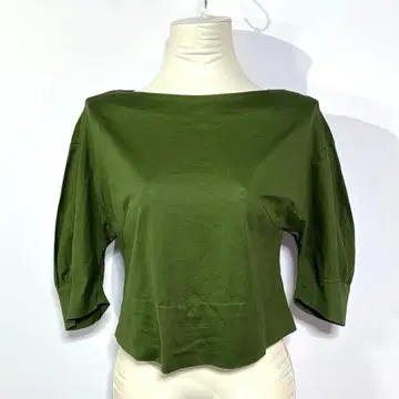 [ 하자품 ] 시빌라 Sybilla 짙은 녹색 풀오버 티셔츠 보트넥