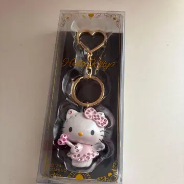 헬로키티 엔젤 키링