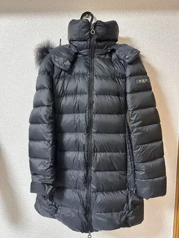 TATRAS 블랙 다운 자켓 후드 부착