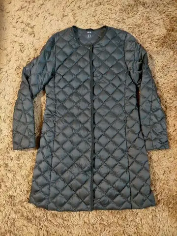 새상품급 UNIQLO 퀼팅 울트라 라이트 다운 자켓