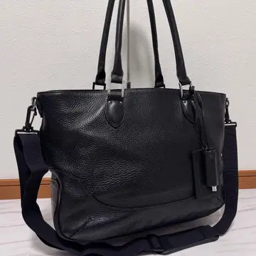 펠레 모비다 메이든 보이아지 2way 가죽 토트백 블랙 A4PC