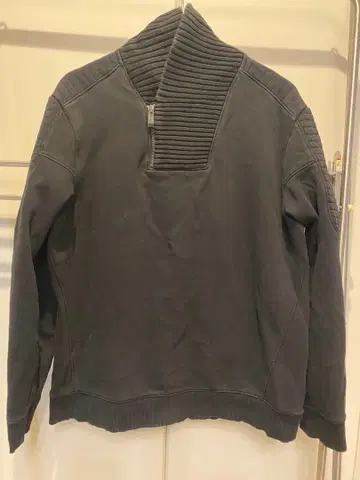 캘빈클라인 리브 옷깃 맨투맨 트레이닝복