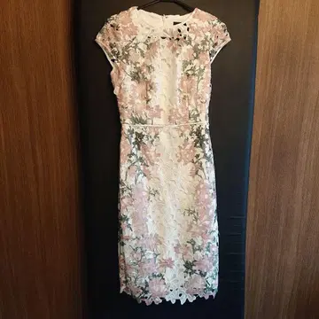 꽃무늬 레이스 드레스 원피스 핑크 화이트