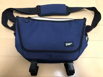 중고 고품질 레이드 재팬 RAID JAPAN 메신저 백