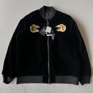 미사용 TAION 리버서블 스카잔 다운 자켓 블랙 XL 호랑이