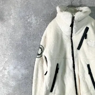 THE NORTH FACE 플리스 자켓 화이트 로고 자수 와펜