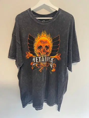 [ ONE OK ROCK TAKA 착용 ] METALLICA 티셔츠