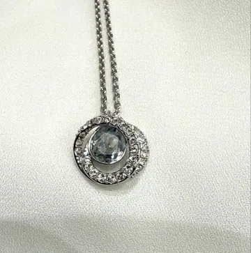 스와로브스키 목걸이