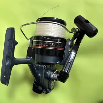 스피닝 릴 PRO 1000