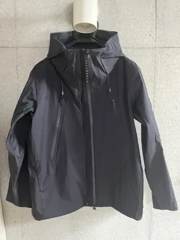 데상트 얼터레인 DESCENTE ALLTERRAIN 블랙 클레아스