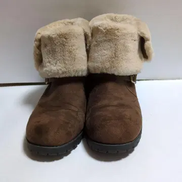 브라운 스웨이드 퍼 부츠