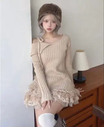 Darich 랜덤 프릴 니트 셋업