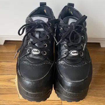 yosuke 통굽 스니커즈 블랙 23.5