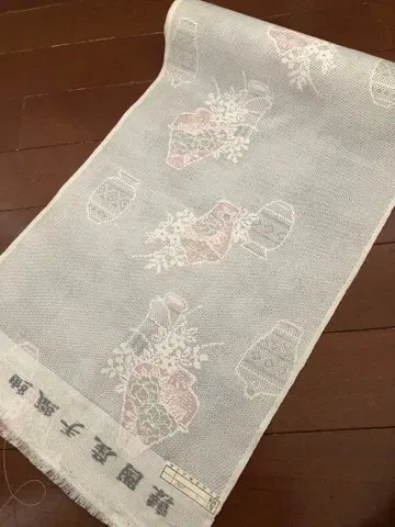 한국산 화이트 오시마 명주 옷감