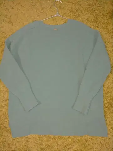 새상품급 뮤즈 두지엠 클라세 니트