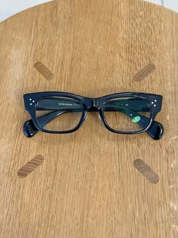 올리버 피플스 검은색 테두리 안경 BK 49 21-145