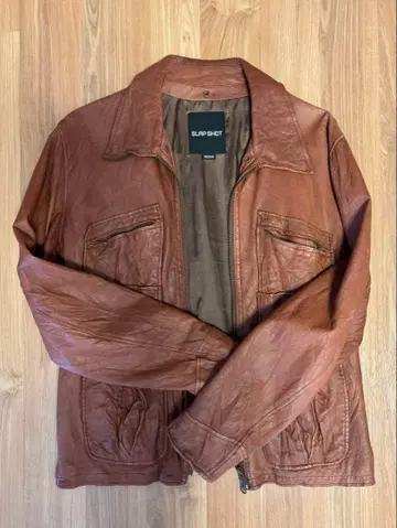 slap shot 자켓 M 사이즈 가격 인하 가능