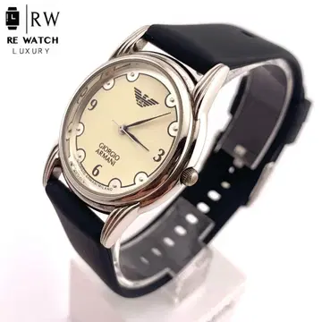 SU35 조르지오 아르마니 MILANO 쿼츠 손목시계 아이보리