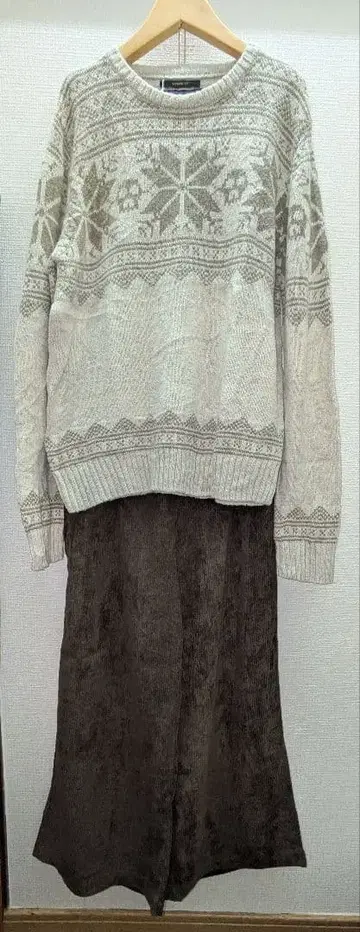 구제 의류 MIX 코디 2점 묶음 판매 루돌프 무늬 니트 코듀로이 팬츠