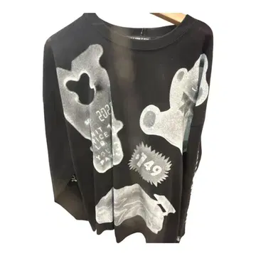 [ 가격 인하 가능 ] Little sunny bite 롱 슬리브 티셔츠