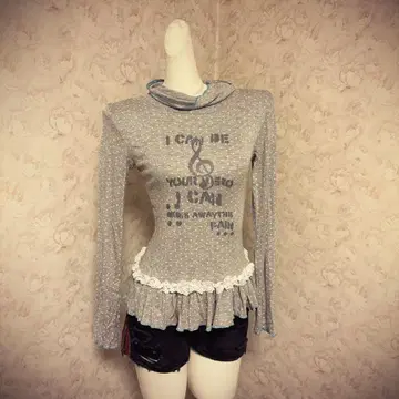 헤이세이 갸루 히메 스타일 프릴이 달린 그레이 긴팔 상의 Y2K 그런지