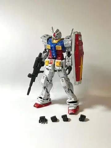 RG 1/144 건담 ver2.0 부분 도색 정크