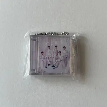 M!LK 팝업 캡슐 토이