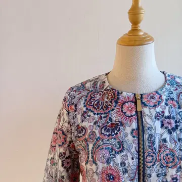 MARELLA 퀼팅 자켓 꽃무늬 노카라 집업