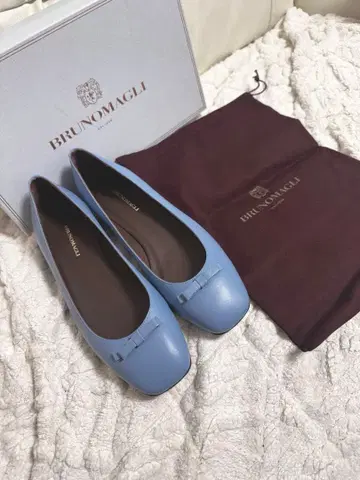 새상품 브루노말리 발레 슈즈 사이즈 39 BRUNOMAGLI