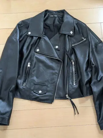 SHEIN 블랙 라이더 자켓 EU 40/42