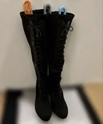 레이스업 롱 부츠