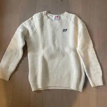 MASTER FUNNY EDITION 아이보리 스웨터 사이즈 4