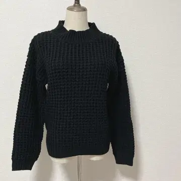 [택 포함 새상품] SLY [슬라이] 볼륨 덩키 니트 블랙