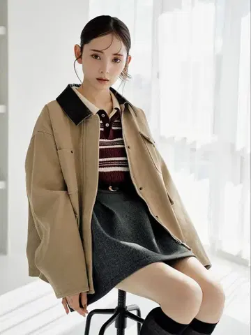 스나이델 바리에 미들 블루종 베이지 M 사이즈 자켓